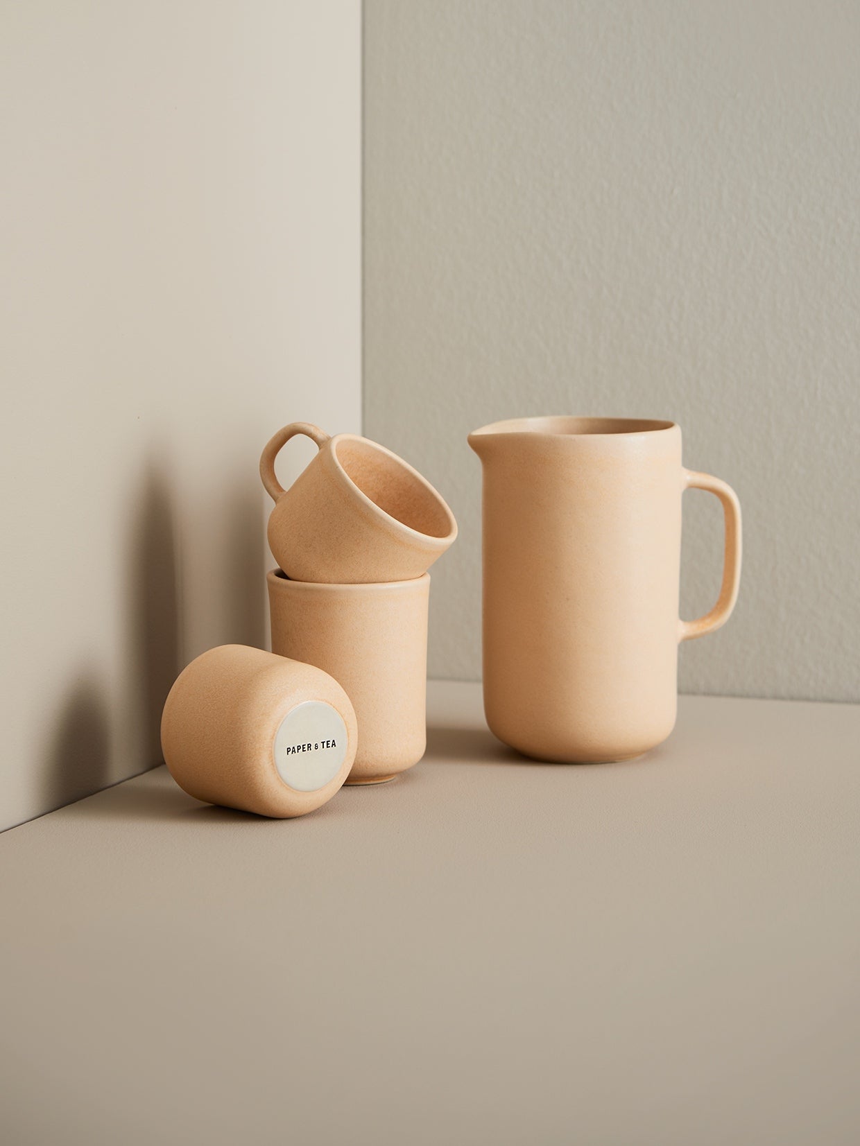 Stoneware Cup with Handle Apricot